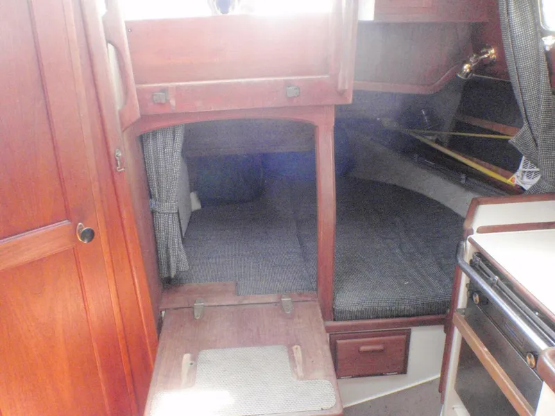 Slide: The Image of Pacific Seacraft 31 1989 - 4613861