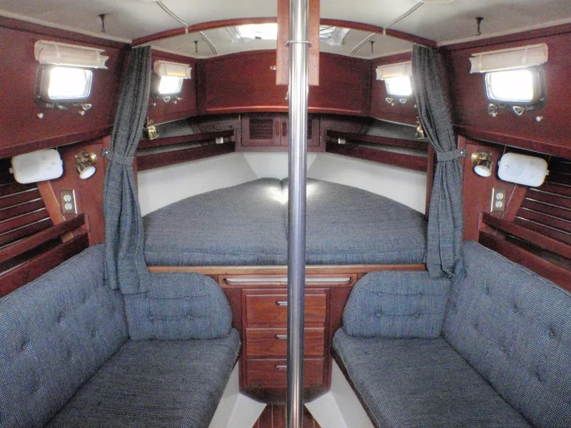 Slide: The Image of Pacific Seacraft 31 1989 - 4613864
