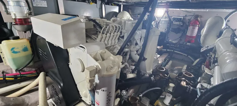 Slide: The Image of Sea Ray 39 2003 - 4614295