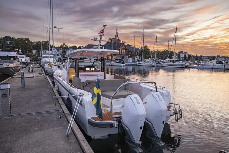 Slide: The Image of Nimbus T11 2024 - 4621916