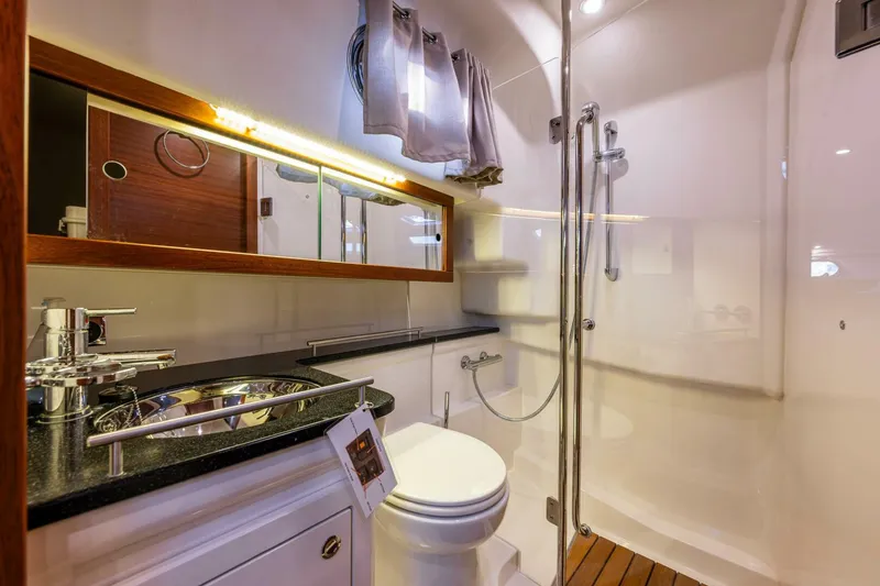 Slide: The Image of Nimbus 365 Coupe 2020 - 4622909