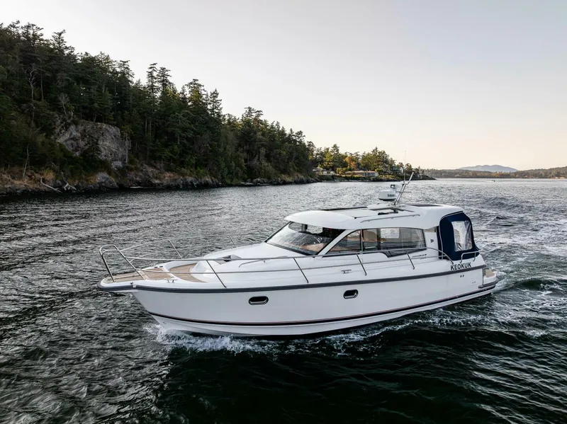 Slide: The Image of Nimbus 365 Coupe 2020 - 4622887