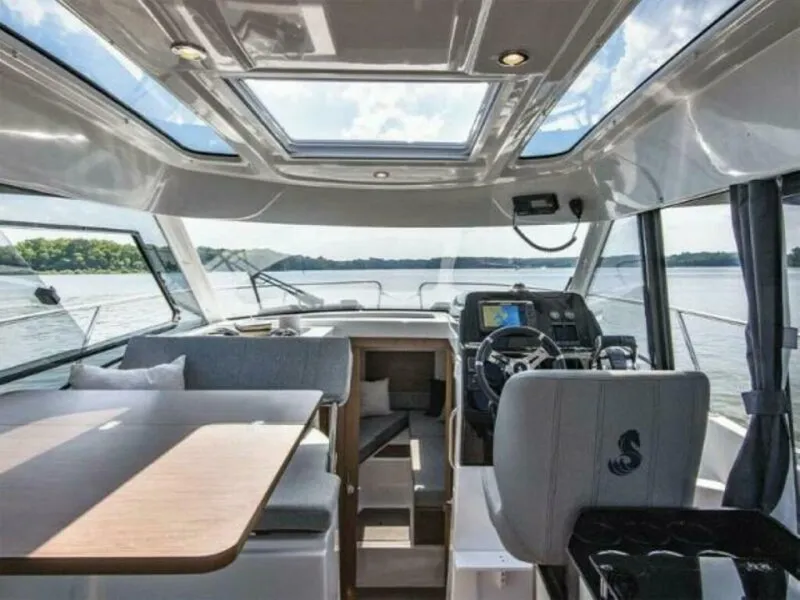 Slide: The Image of Beneteau Antares 9 2025 - 4624236