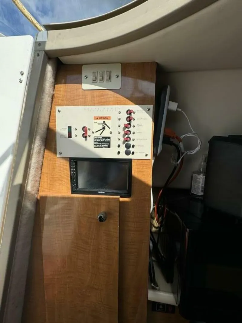 Slide: The Image of Maxum 2400 SCR 2002 - 4625003