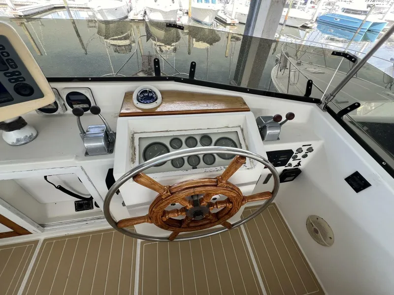 Slide: The Image of Grand Banks 36 1985 - 4625568