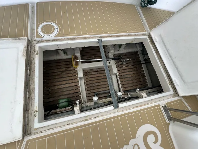 Slide: The Image of Grand Banks 36 1985 - 4625572