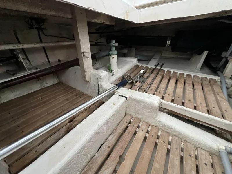 Slide: The Image of Grand Banks 36 1985 - 4625573