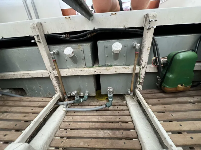 Slide: The Image of Grand Banks 36 1985 - 4625576