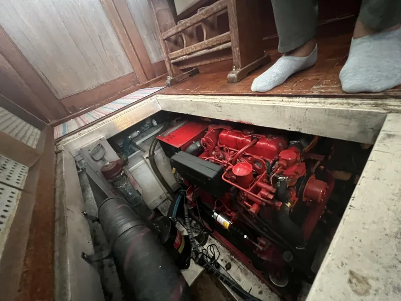 Slide: The Image of Grand Banks 36 1985 - 4625528