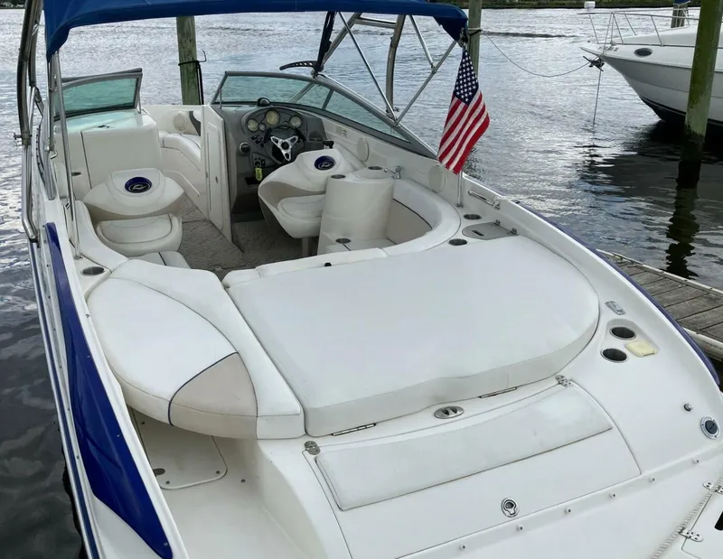 Slide: The Image of Rinker 246 Captiva Bowrider 2007 - 4625614
