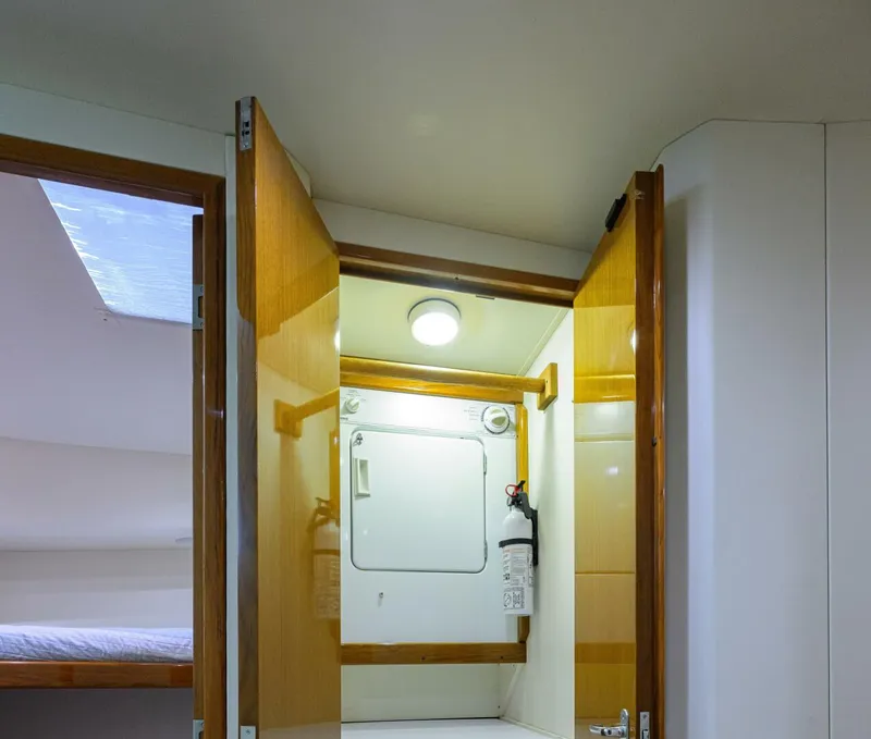 Slide: The Image of Viking 50 Convertible 2000 - 4627558