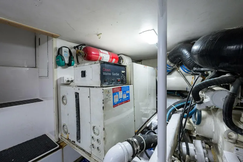 Slide: The Image of Viking 50 Convertible 2000 - 4627682