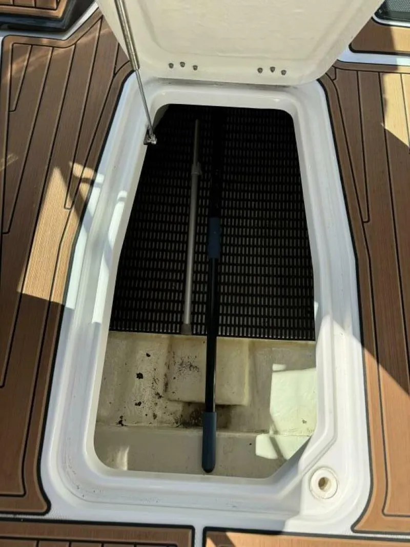 Slide: The Image of Monterey 278 SS 2017 - 4639139