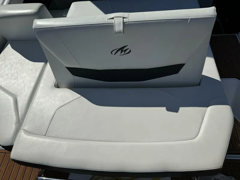 Slide: The Image of Monterey 278 SS 2017 - 4639147