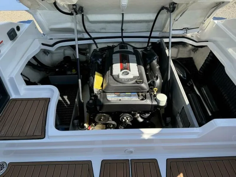 Slide: The Image of Monterey 278 SS 2017 - 4639150