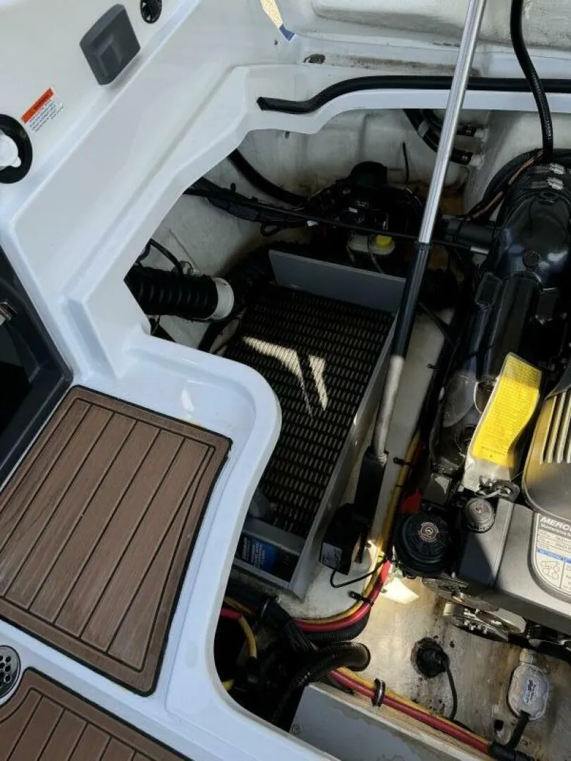 Slide: The Image of Monterey 278 SS 2017 - 4639152