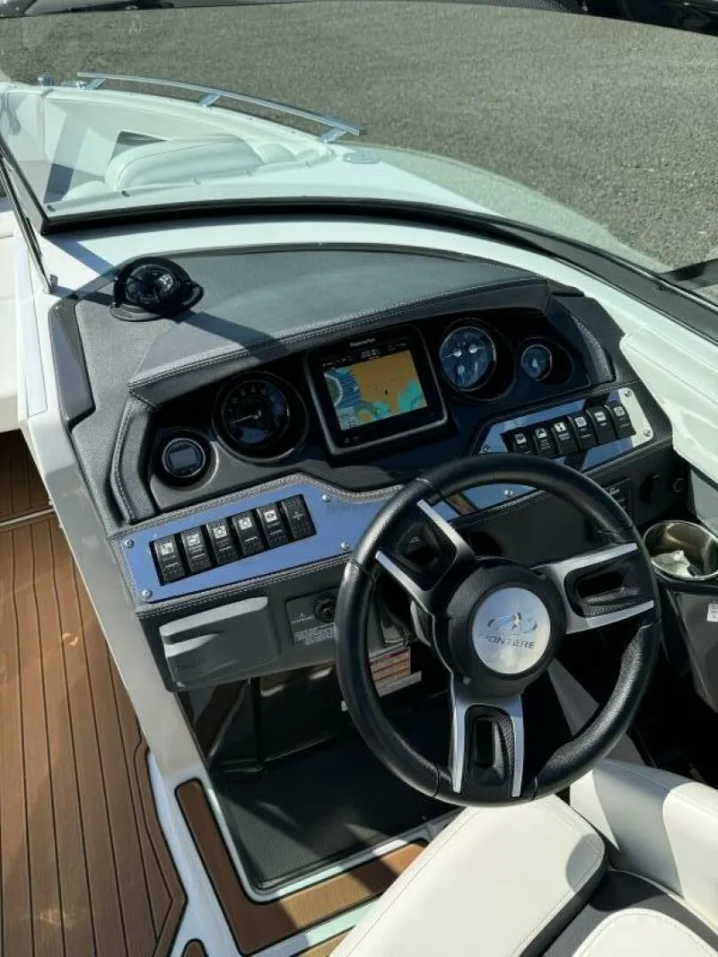 Slide: The Image of Monterey 278 SS 2017 - 4639125