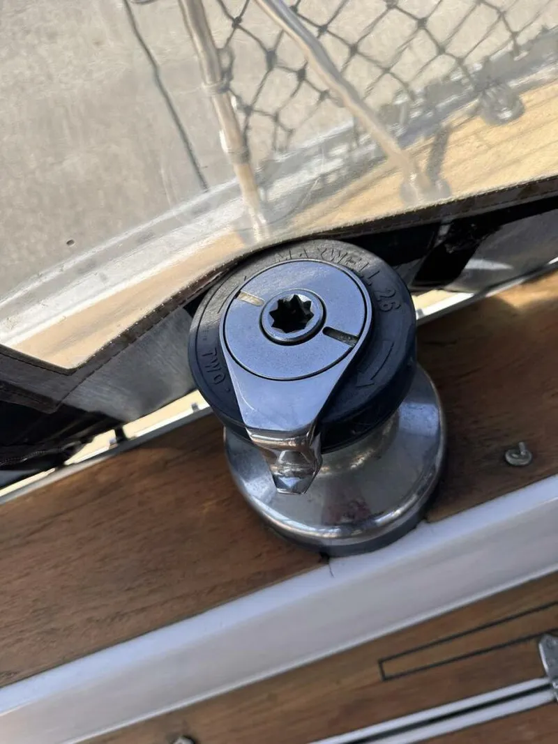 Slide: The Image of Custom Whiting Yachts 40 1985 - 4628021