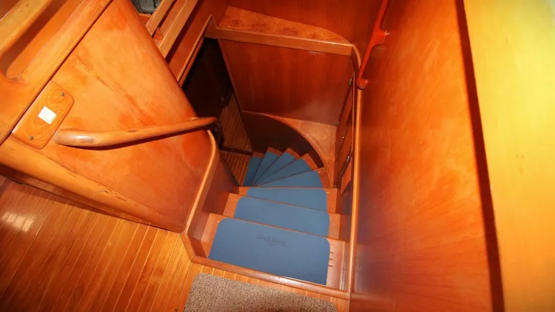 Slide: The Image of Selene 53 Pilothouse 2001 - 4628431