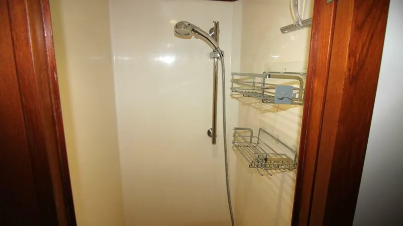 Slide: The Image of Selene 53 Pilothouse 2001 - 4628435