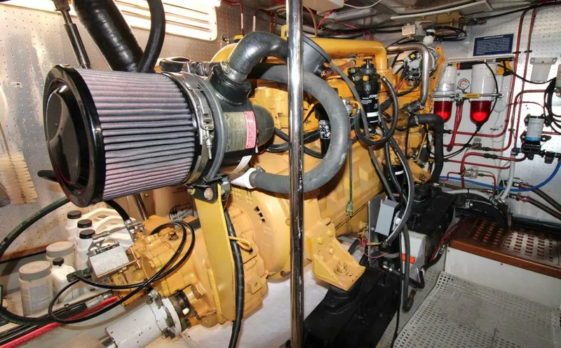 Slide: The Image of Selene 53 Pilothouse 2001 - 4628442