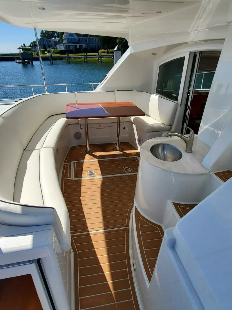 Slide: The Image of Lagoon 43 PC 2004 - 4646971