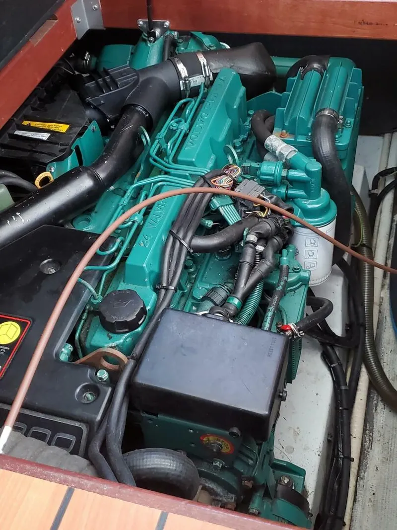 Slide: The Image of Lagoon 43 PC 2004 - 4646992