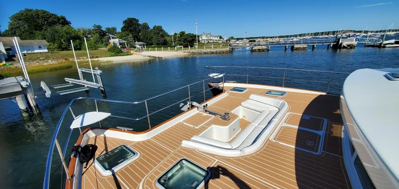 Slide: The Image of Lagoon 43 PC 2004 - 4646961