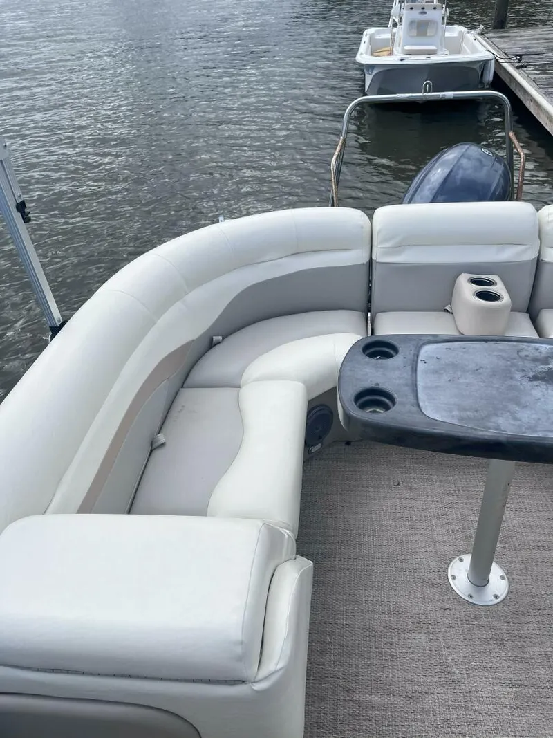 Slide: The Image of Bennington 22SSRX 2017 - 4628649