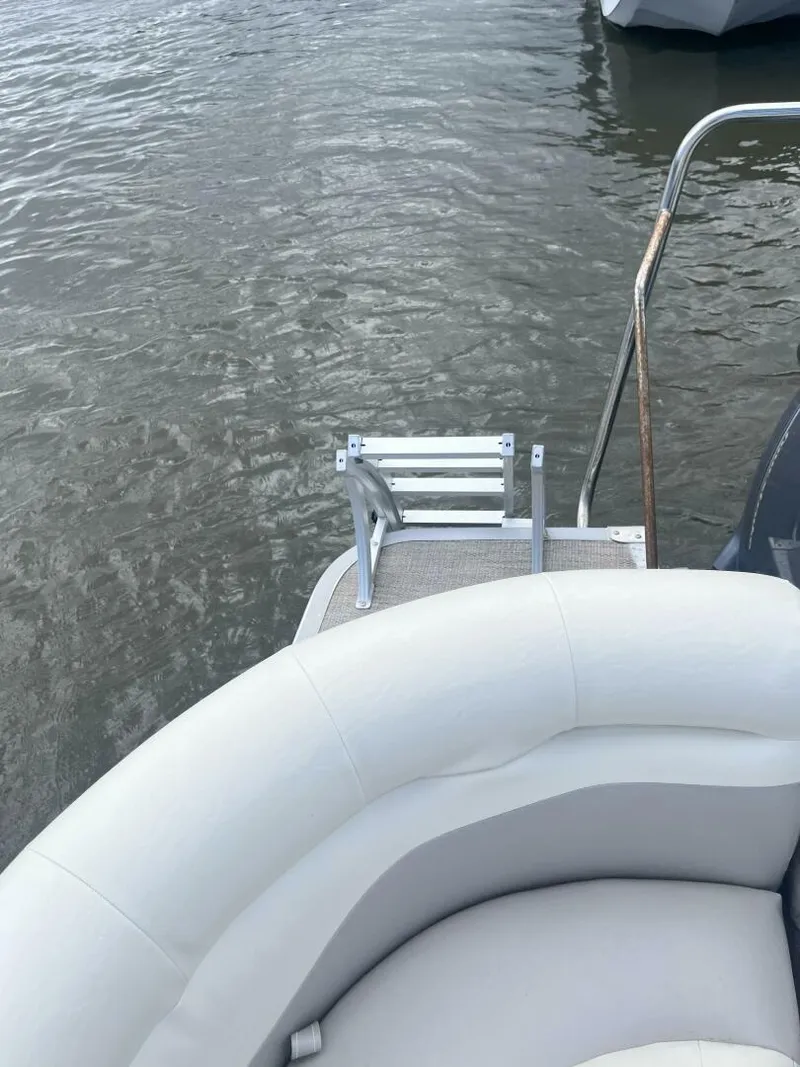 Slide: The Image of Bennington 22SSRX 2017 - 4628654