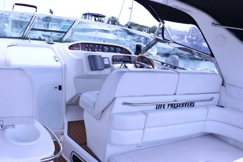 Slide: The Image of 40ft Sea Ray Sundancer Helm/seating area. - 4642756