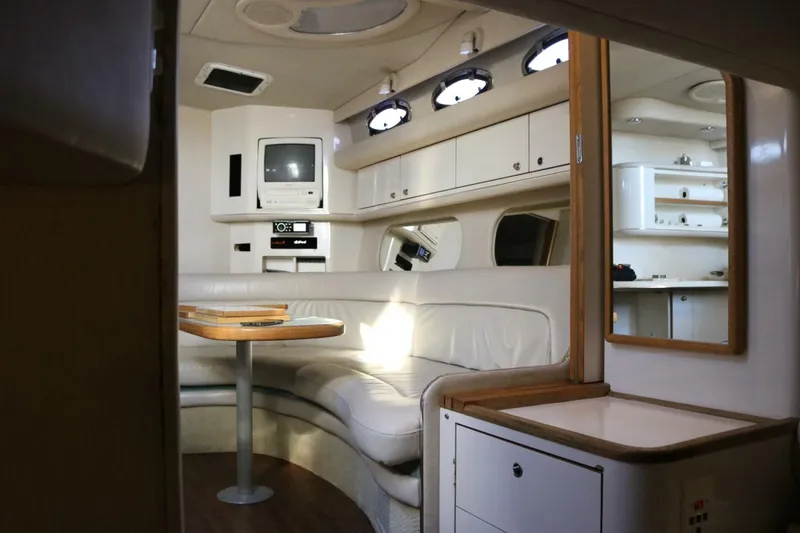 Slide: The Image of 40ft Sea Ray Sundancer Galley  - 4642726