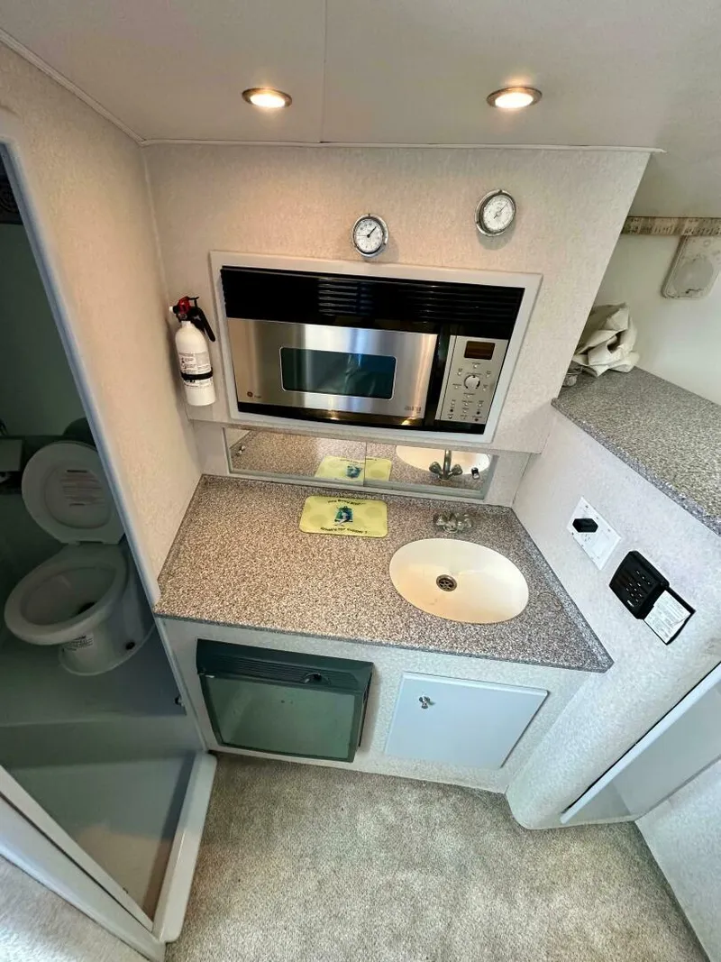 Slide: The Image of Custom Carolina 40 Express Sportfisherman 2002 - 4631184