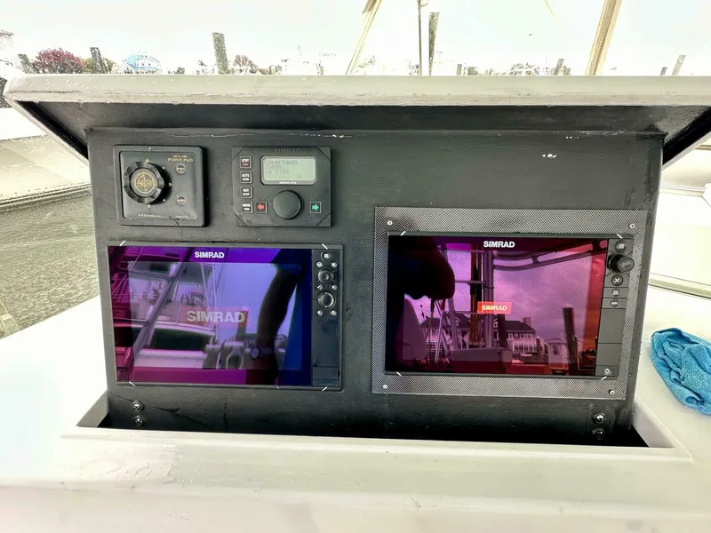 Slide: The Image of Custom Carolina 40 Express Sportfisherman 2002 - 4631235