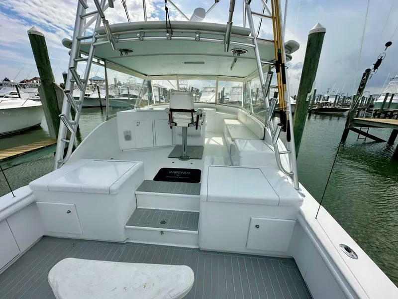 Slide: The Image of Custom Carolina 40 Express Sportfisherman 2002 - 4631253