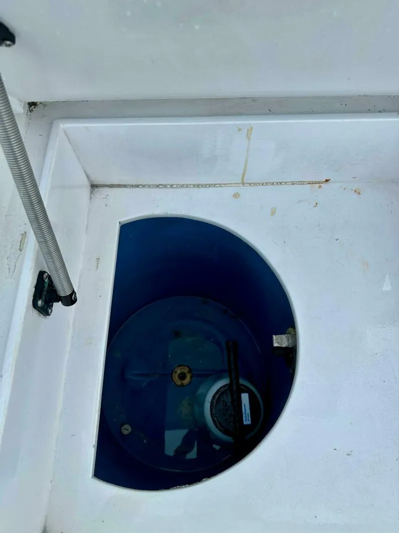 Slide: The Image of Custom Carolina 40 Express Sportfisherman 2002 - 4631255