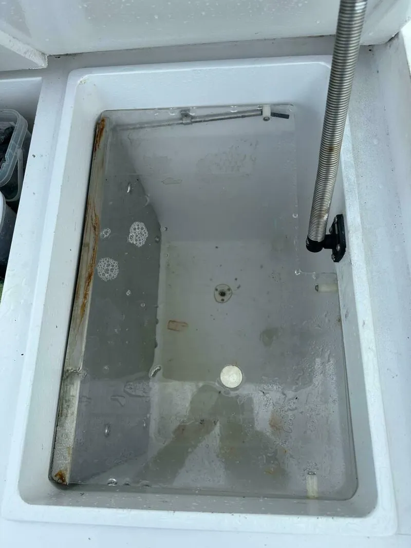 Slide: The Image of Custom Carolina 40 Express Sportfisherman 2002 - 4631257