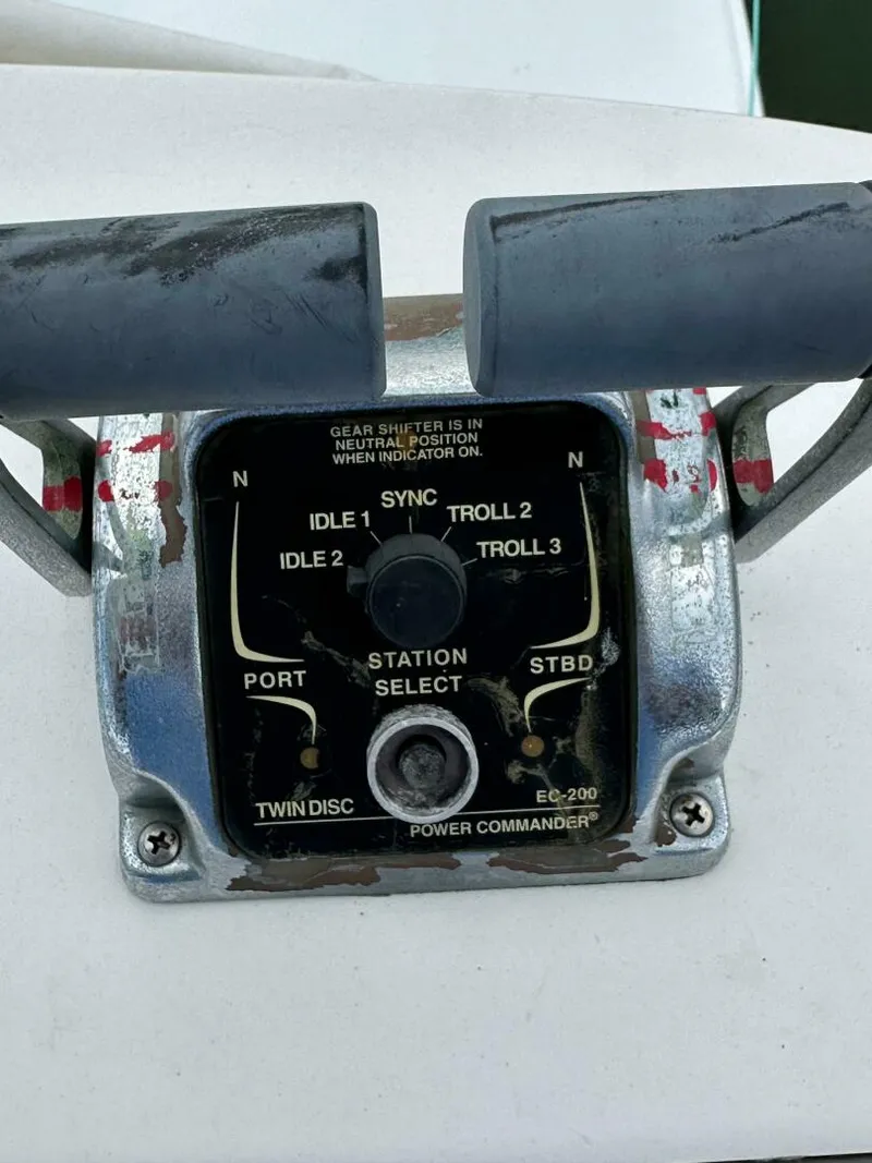 Slide: The Image of Custom Carolina 40 Express Sportfisherman 2002 - 4631271