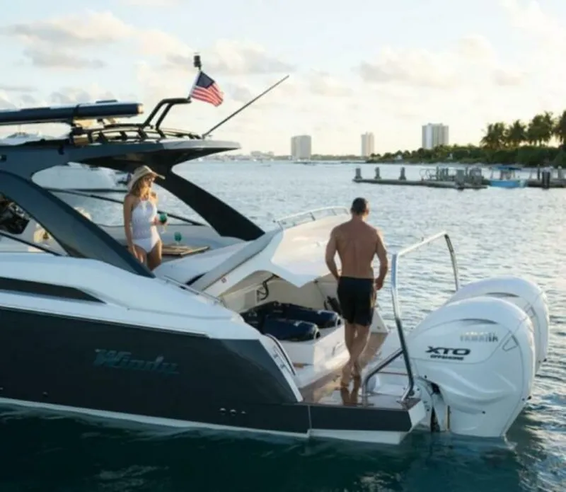 Slide: The Image of Windy 40 Camira SX 2025 - 4632198