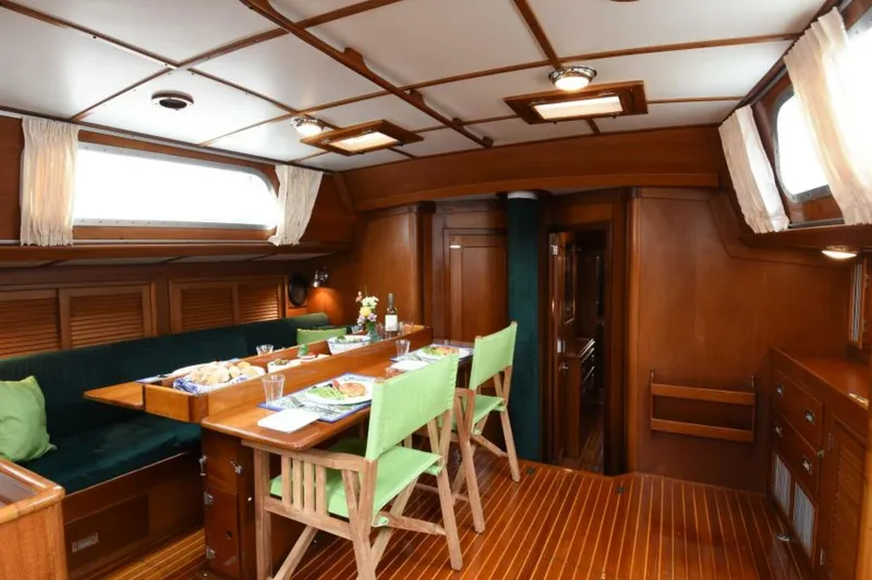 Slide: The Image of Hinckley Yachts Sou'wester 59 1982 - 4633053