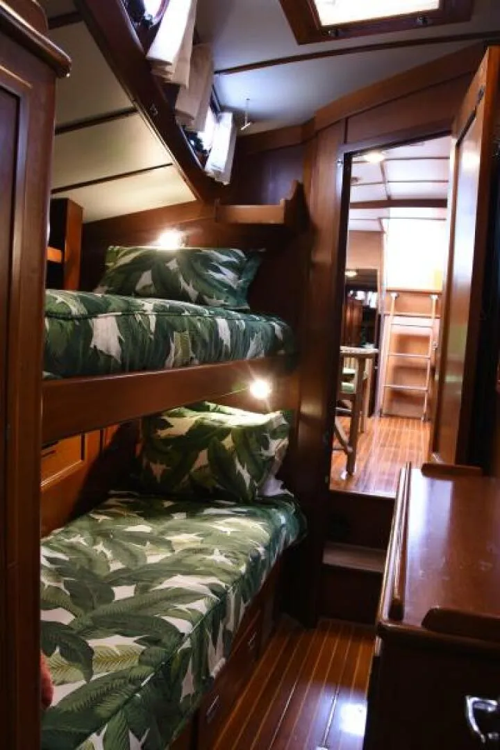 Slide: The Image of Hinckley Yachts Sou'wester 59 1982 - 4633062