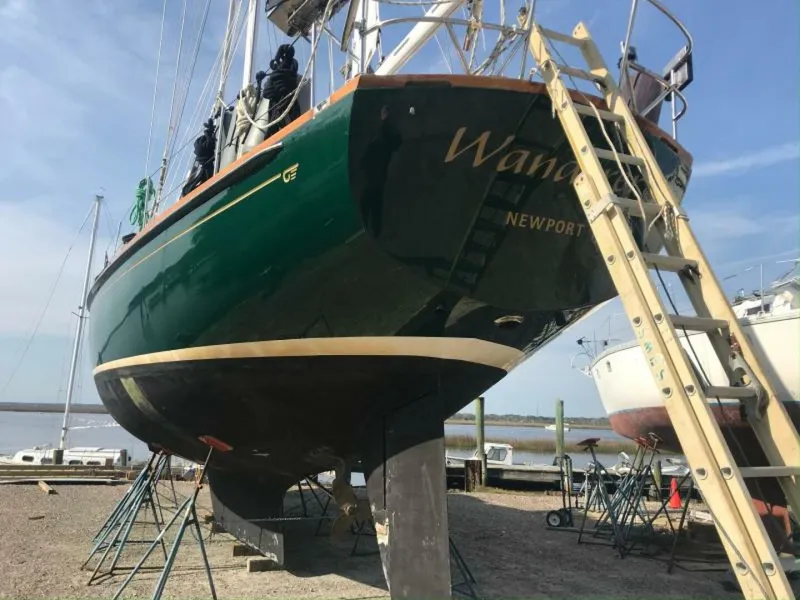 Slide: The Image of Hinckley Yachts Sou'wester 59 1982 - 4633070