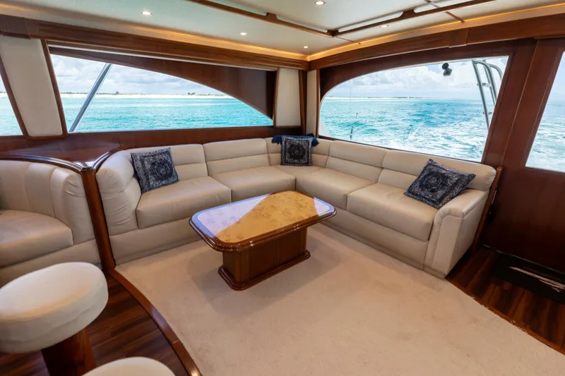 Slide: The Image of 2015 Viking 70 Convertible  Salon  - 4633223