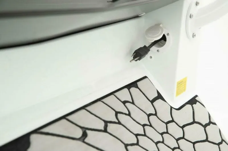 Slide: The Image of Wellcraft 202 Fisherman 2026 - 4633471