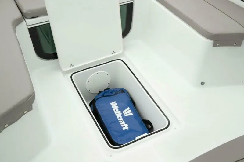 Slide: The Image of Wellcraft 202 Fisherman 2026 - 4633495