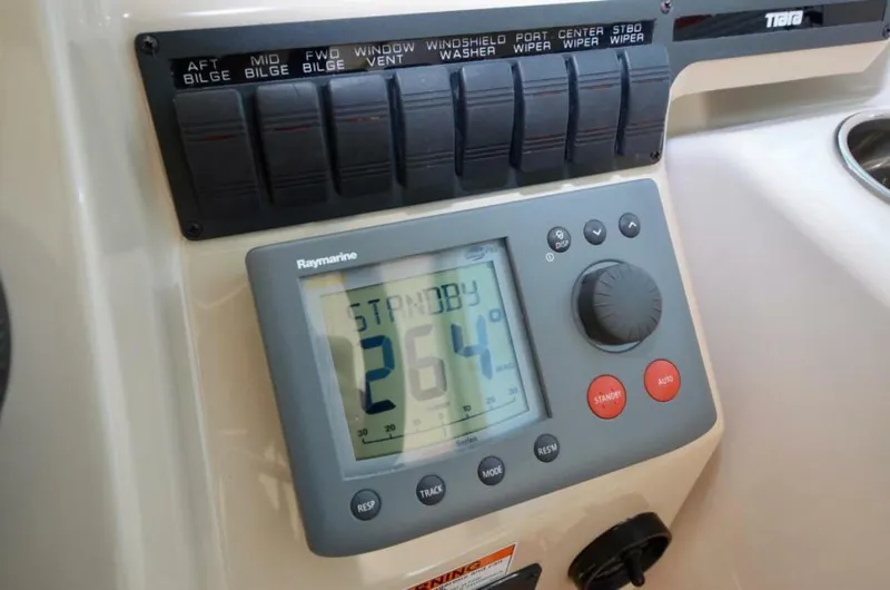 Slide: The Image of 2008 35 Tiara Sovran - Fridge Benefit -Helm / Electronics - 4633648