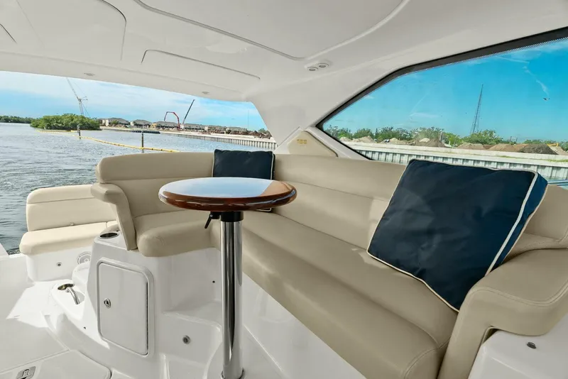 Slide: The Image of 2008 Tiara Yachts 3500 Sovran "Fridge Benefit" - 5680861