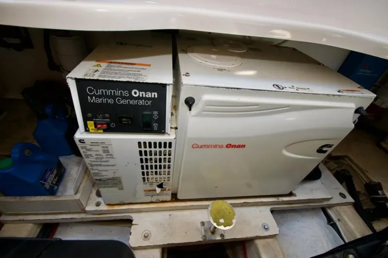 Slide: The Image of 2008 35 Tiara Sovran - Fridge Benefit -Engine Room - Generator - 4633658