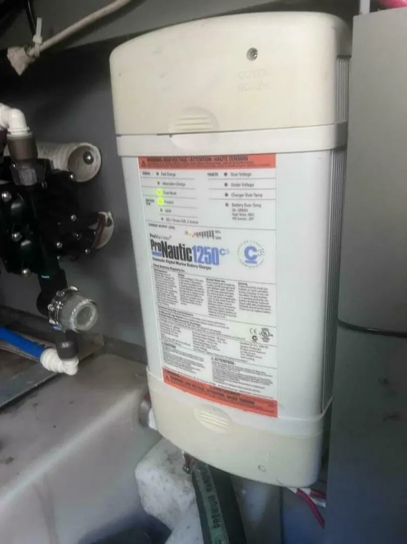 Slide: The Image of Battery Charger - 4634529