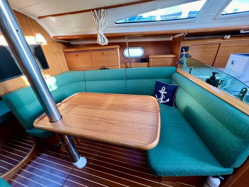 Slide: The Image of Jeanneau Sun Odyssey 35 2005 - 4635204